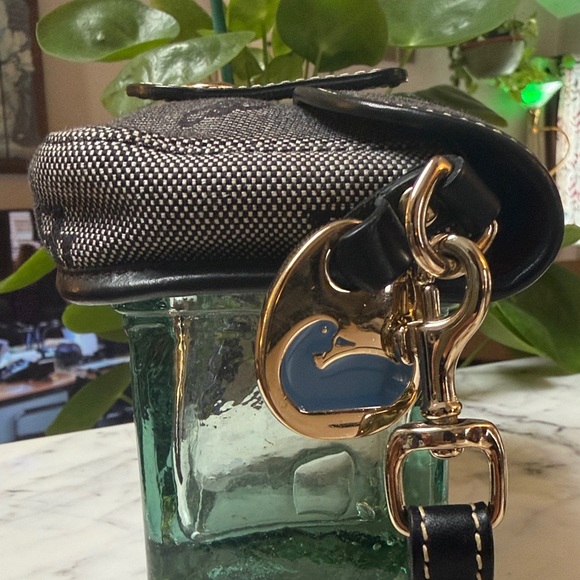 Dooney & Bourke Black and Gray Wristlet - Picture 4 of 9